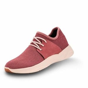 Vessi Classic Everyday Cherry Red Off White Weatherproof Sneaker Shoes Size M 9